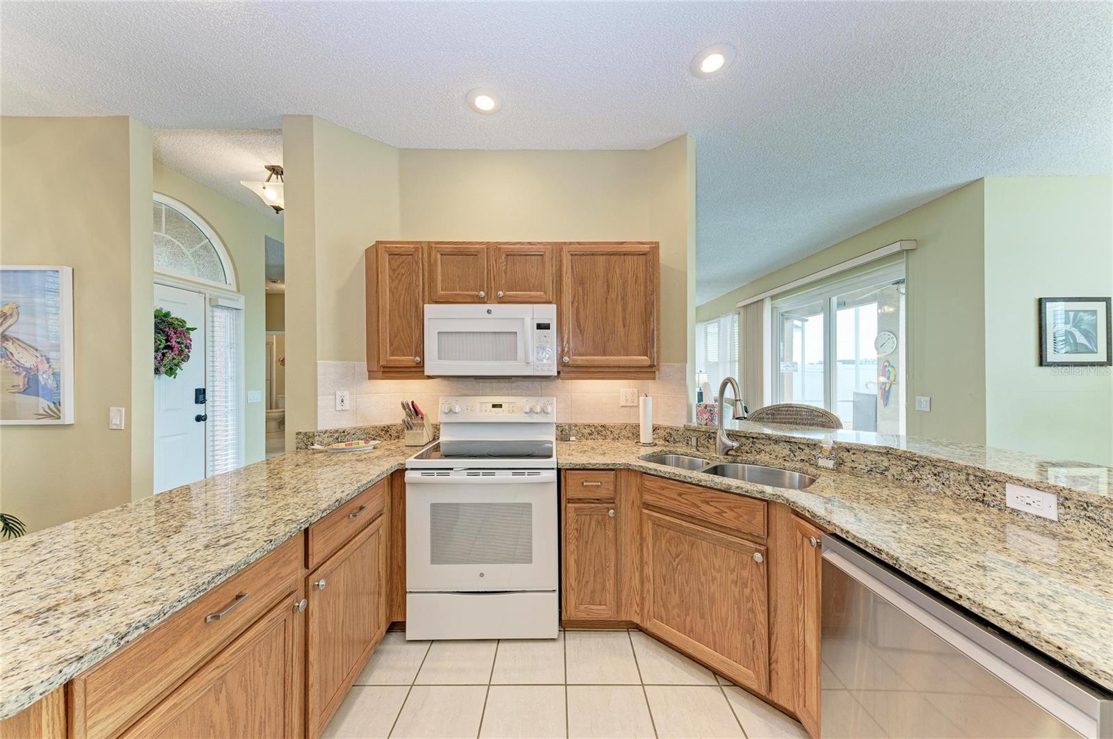 Image 13 of 42 For 5210 52nd Avenue W