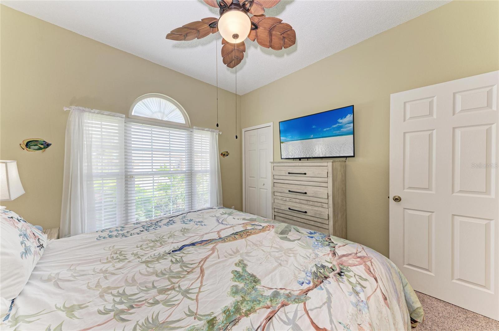 Image 25 of 42 For 5210 52nd Avenue W