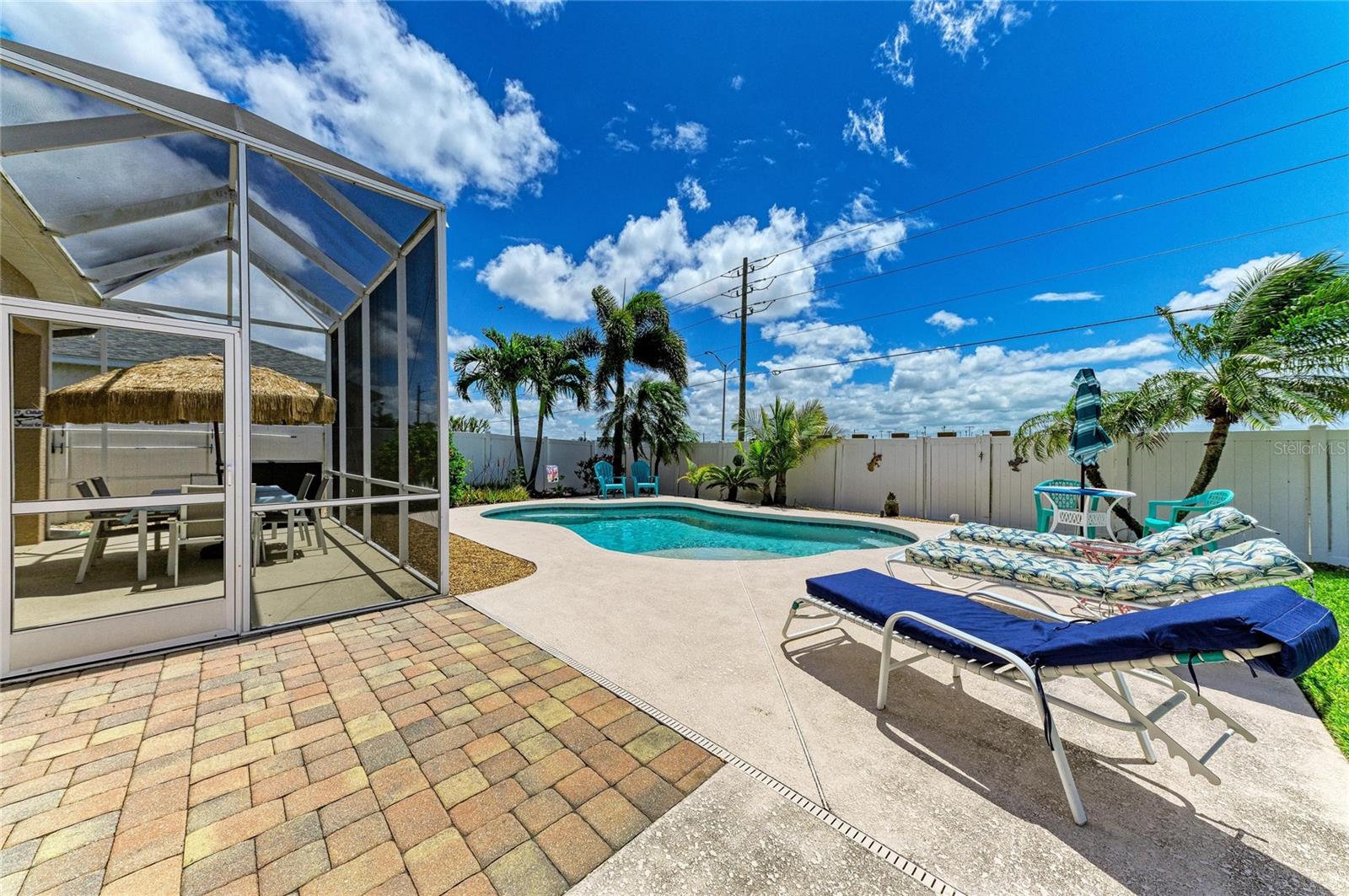 Image 39 of 42 For 5210 52nd Avenue W