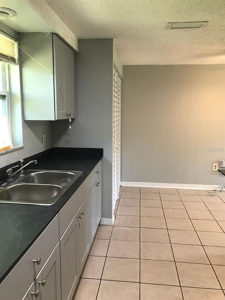 Image 8 of 15 For 131 Perry Lane