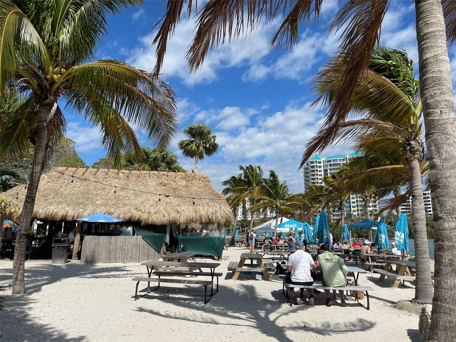 Image 42 of 63 For 828 Tuttle Avenue A