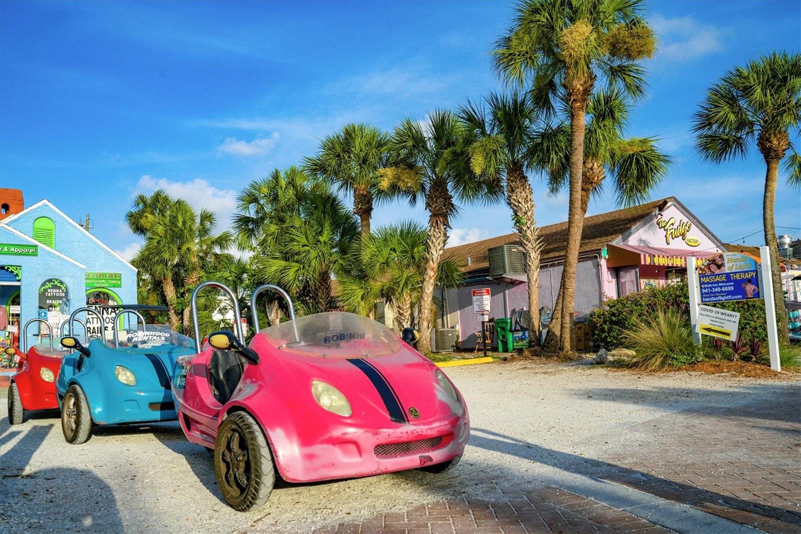 Listing photo id 41 for 5911 Olive Avenue