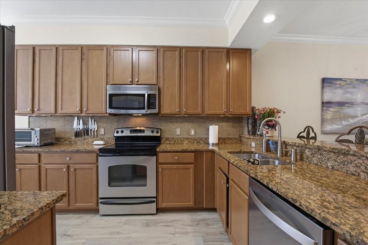 Image 20 of 63 For 7607 Grand Estuary Trail 101