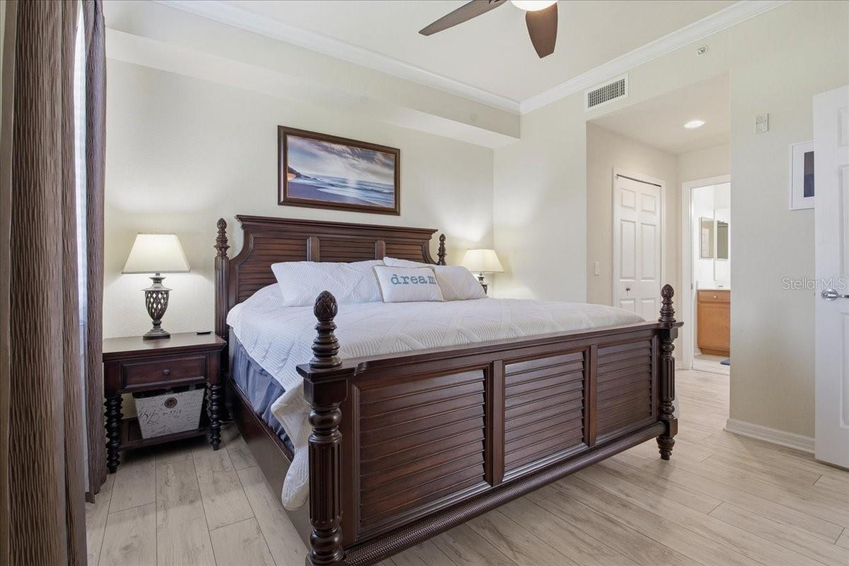 Image 30 of 63 For 7607 Grand Estuary Trail 101