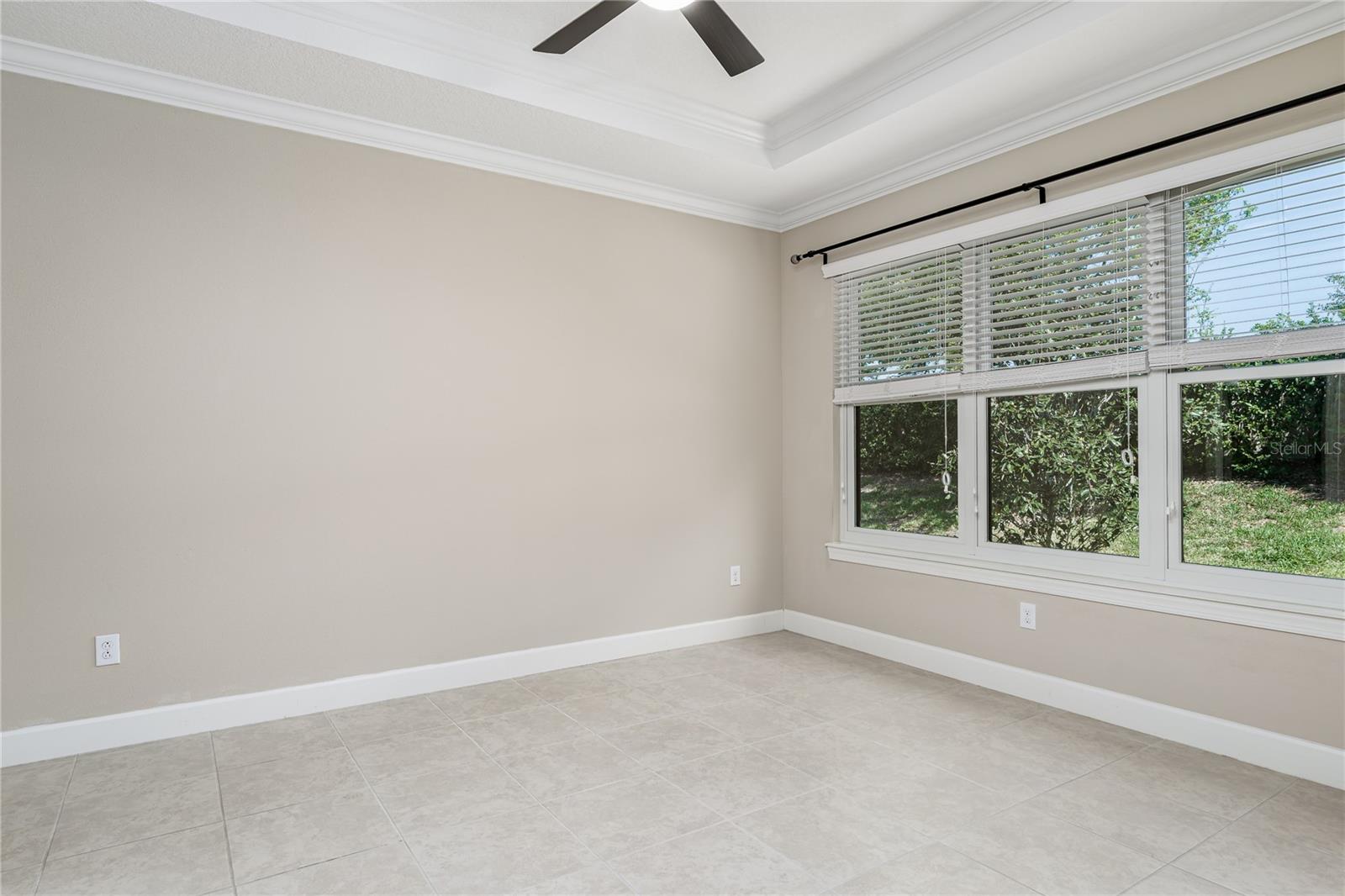 Image 10 of 46 For 10413 Highland Park Place