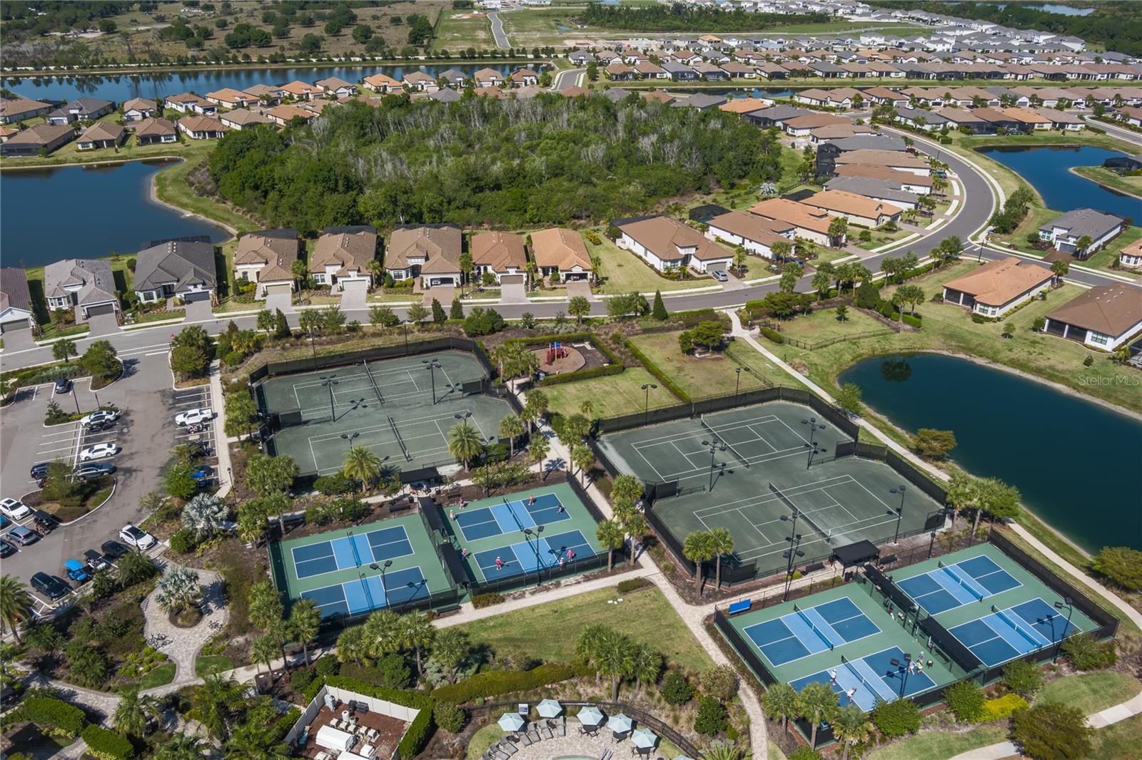 Image 43 of 46 For 10413 Highland Park Place