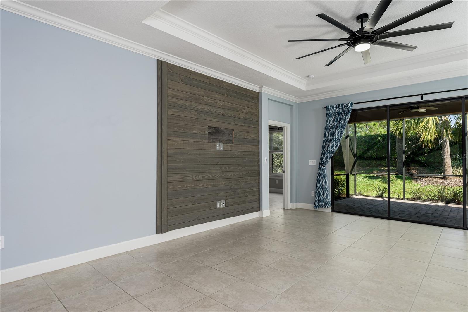 Image 8 of 46 For 10413 Highland Park Place