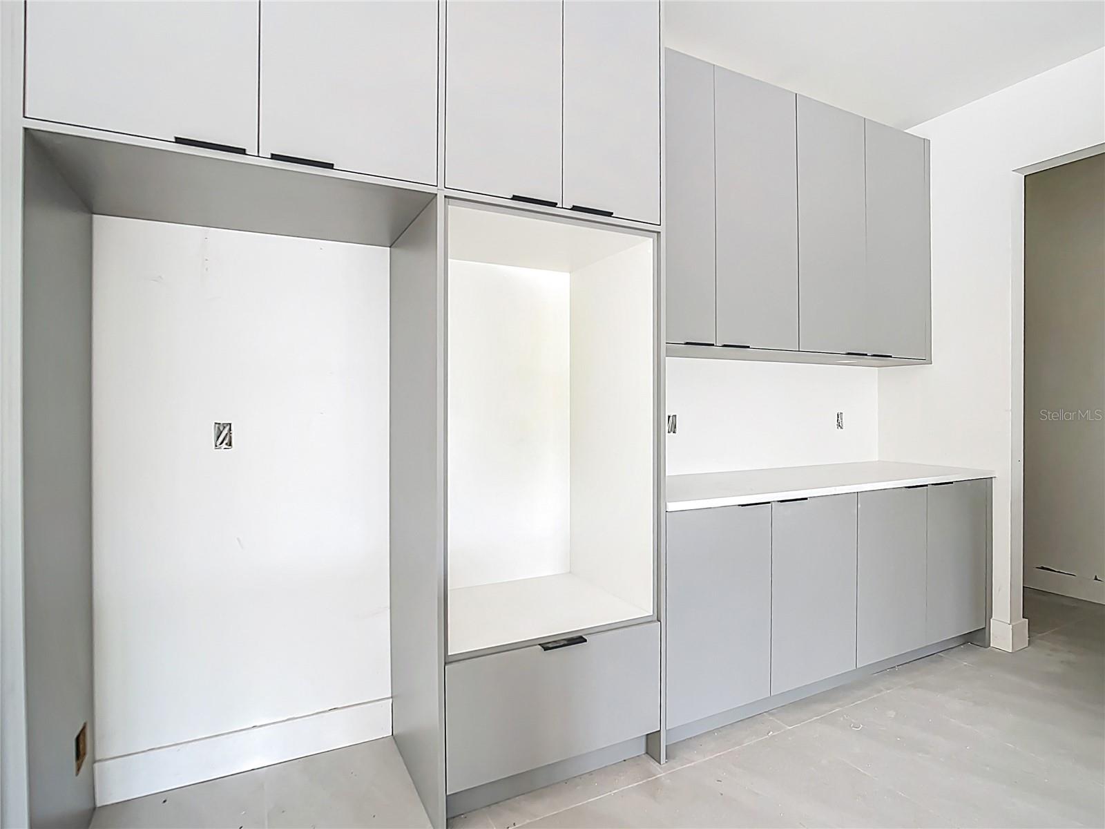 Image 11 of 52 For 7731 Pinedale Drive