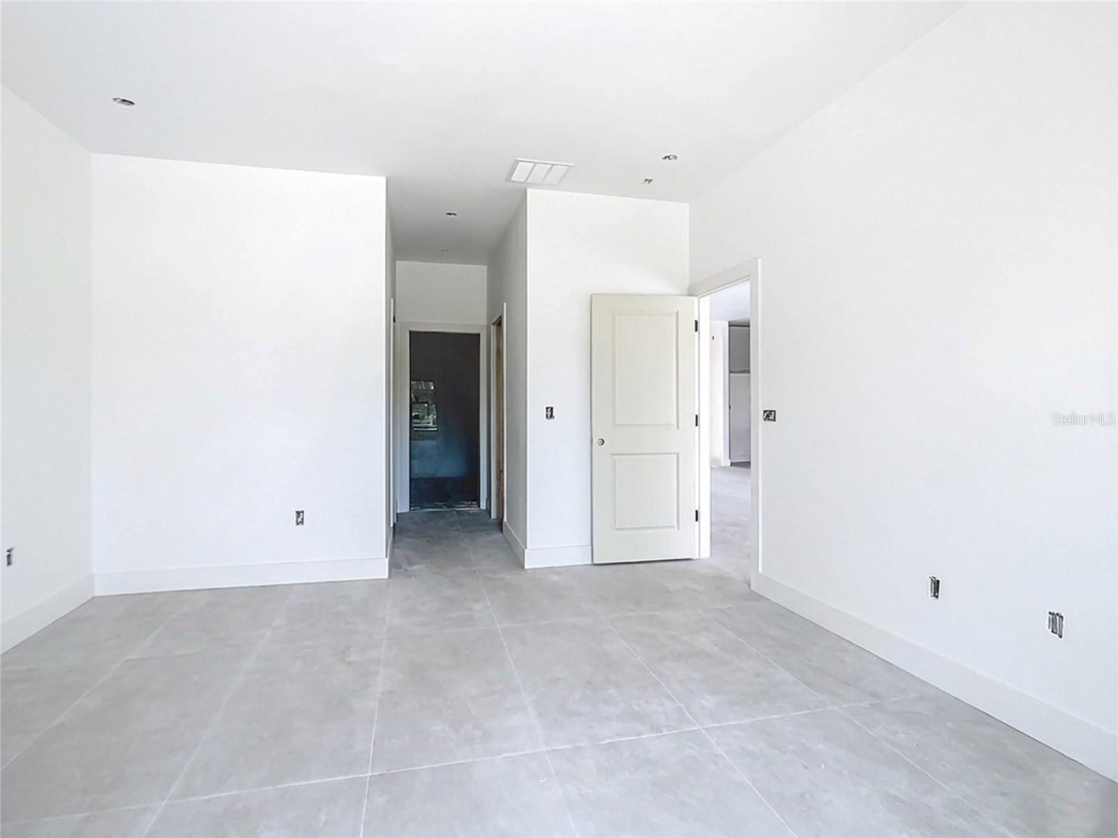 Image 22 of 52 For 7731 Pinedale Drive