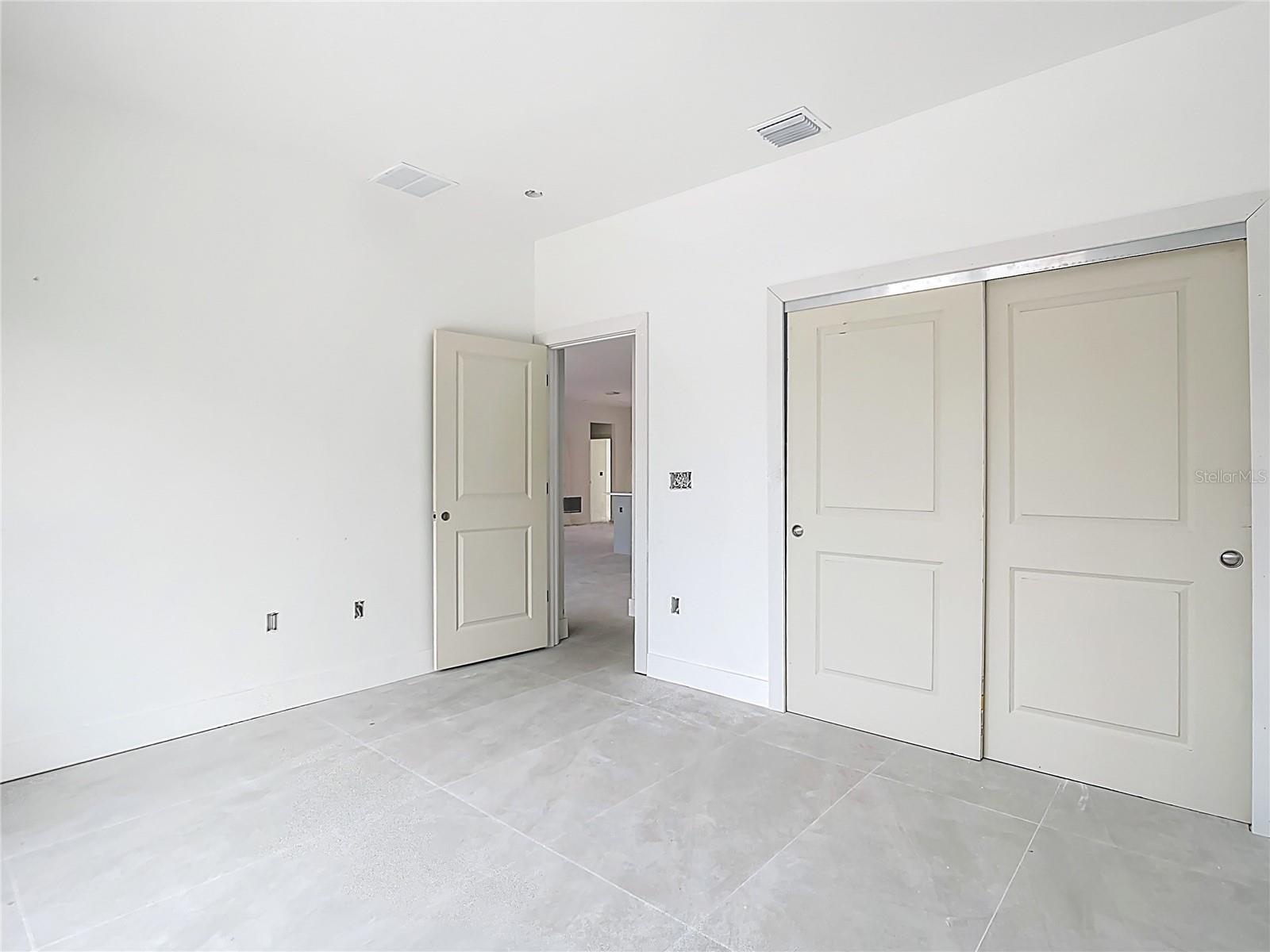 Image 26 of 52 For 7731 Pinedale Drive