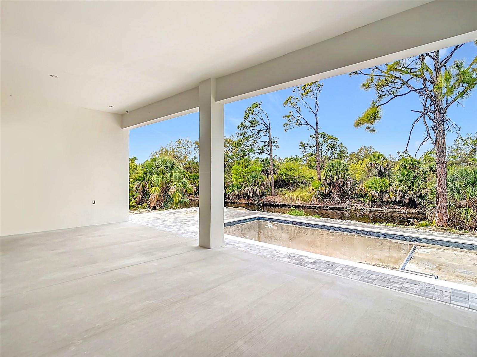 Image 8 of 52 For 7731 Pinedale Drive