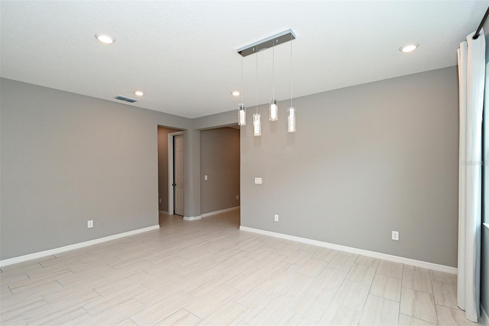 Image 24 of 69 For 14239 59th Circle E