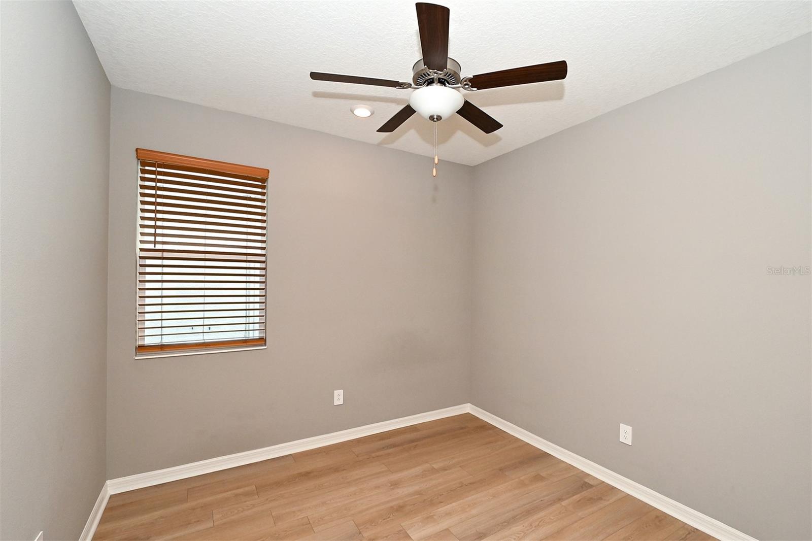 Image 33 of 69 For 14239 59th Circle E