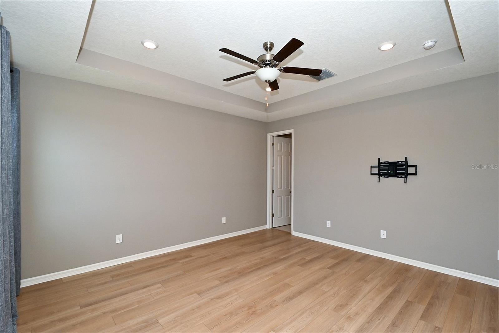 Image 47 of 69 For 14239 59th Circle E