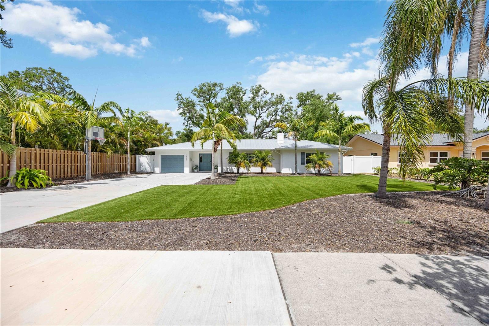 Image 2 of 48 For 1865 Orchid Street