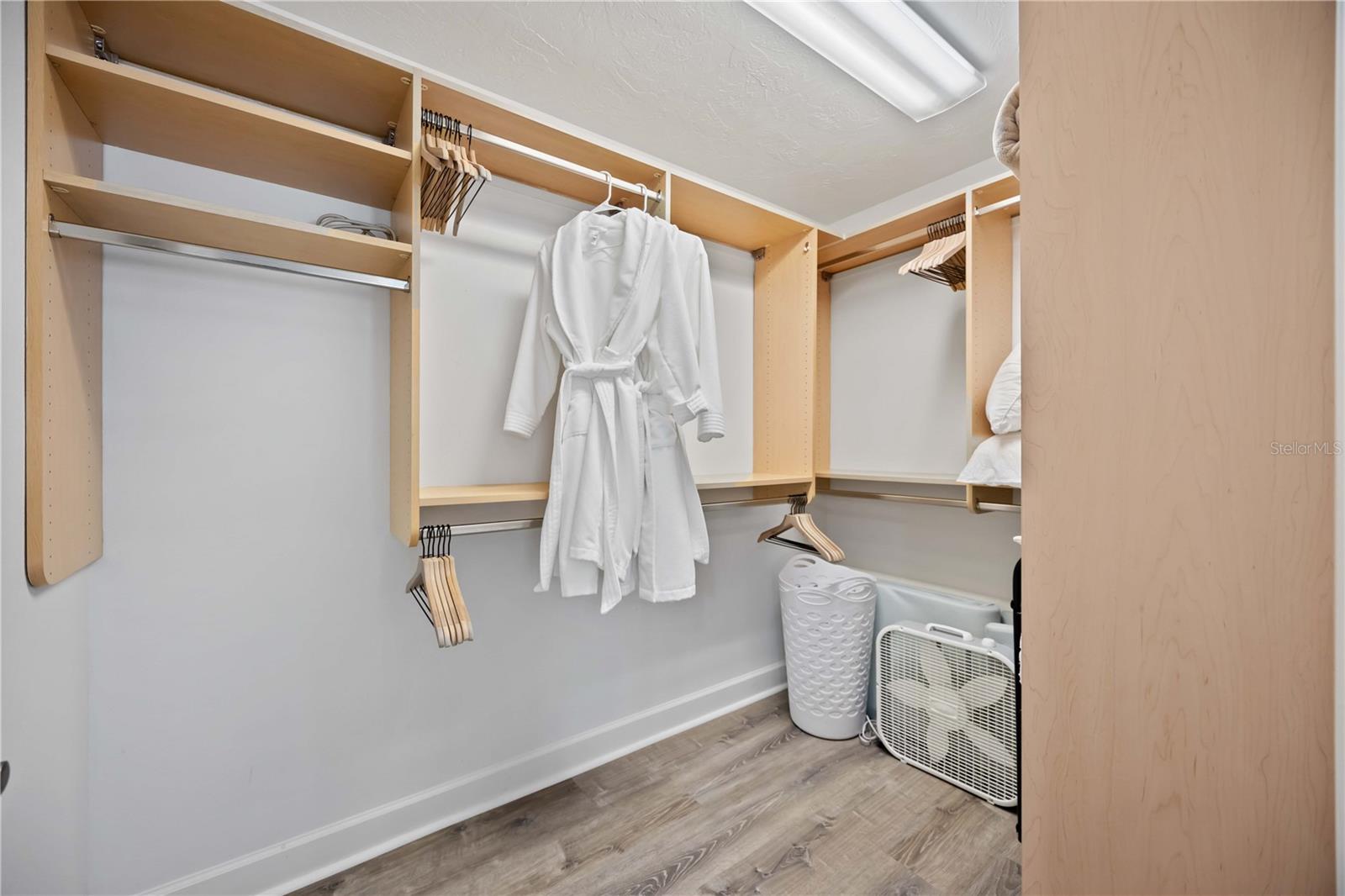 Image 27 of 48 For 1865 Orchid Street