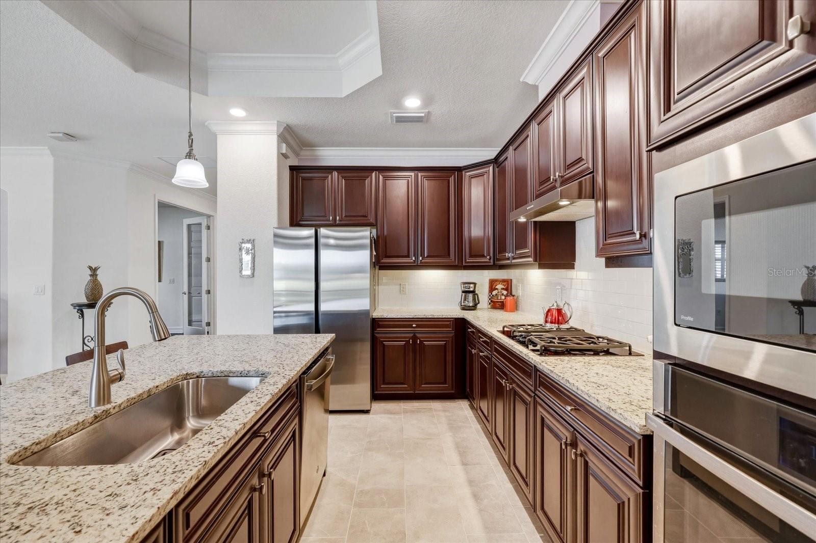 Image 13 of 57 For 12422 Perennial Place