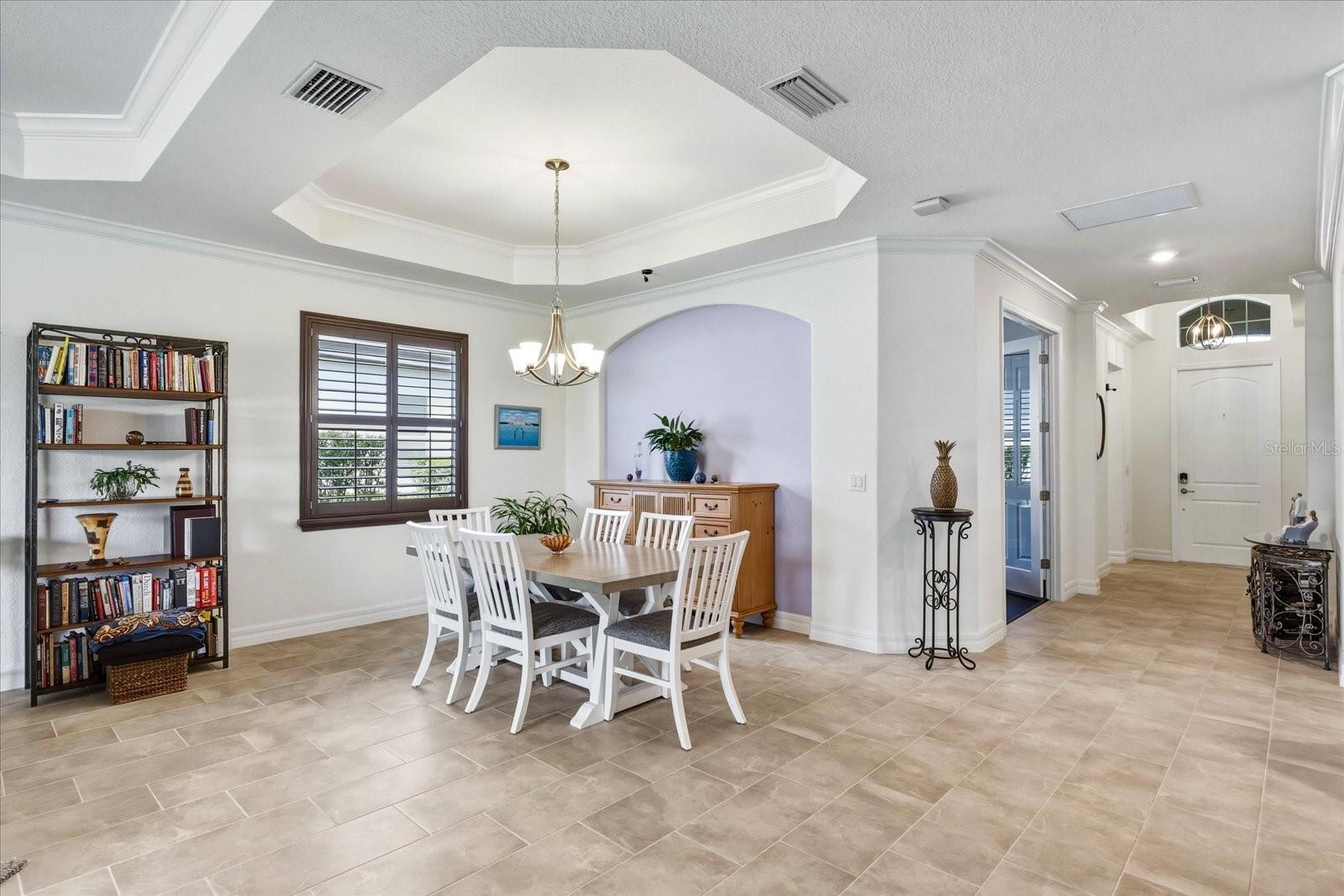 Image 14 of 57 For 12422 Perennial Place