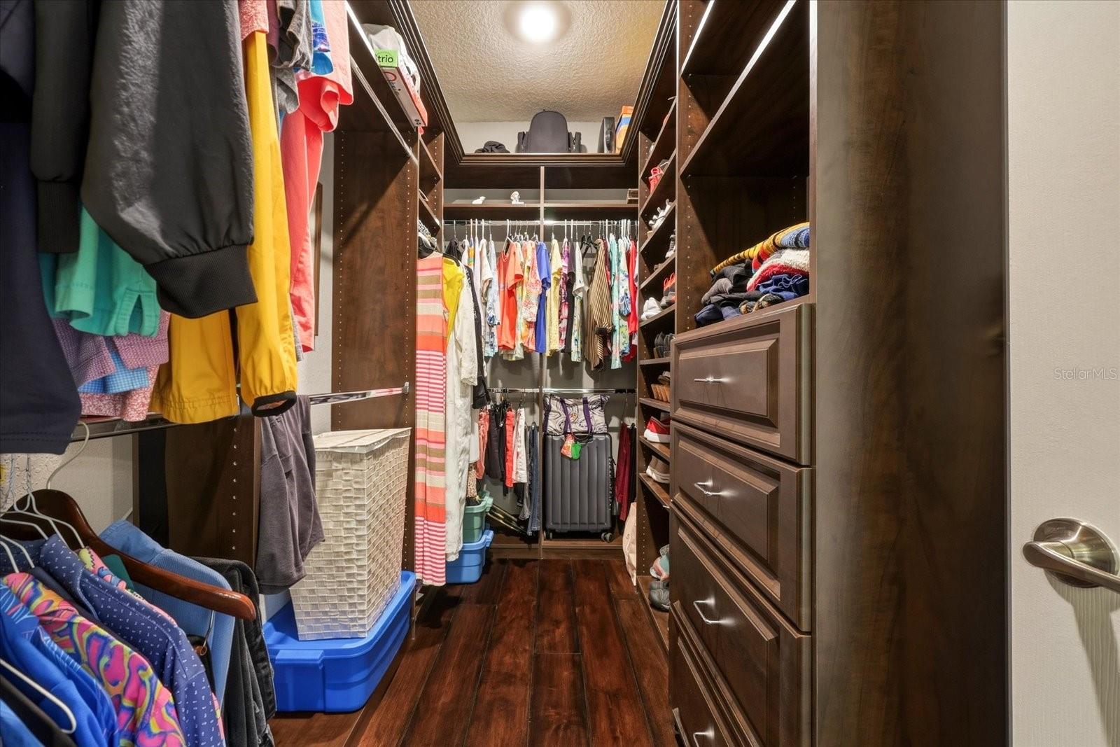 Image 25 of 57 For 12422 Perennial Place