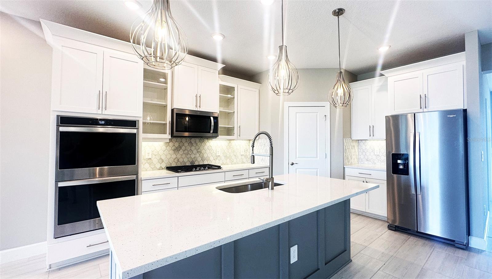 Image 11 of 53 For 3806 Savanna Palms Court