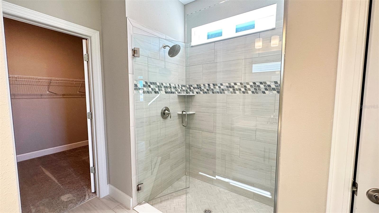 Image 17 of 53 For 3806 Savanna Palms Court