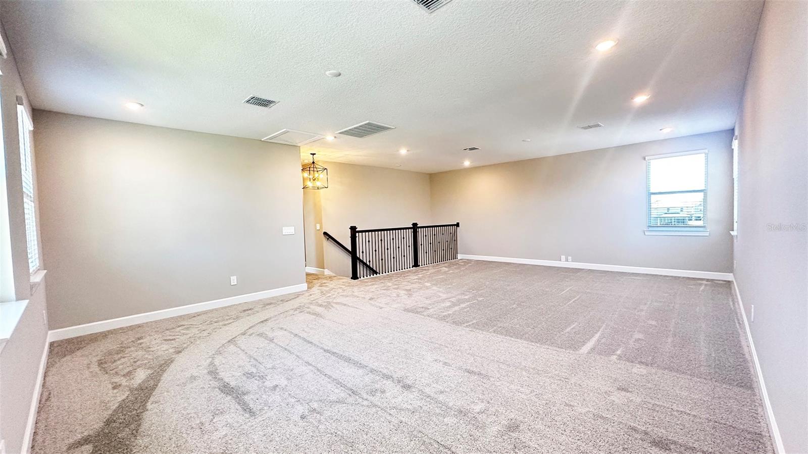 Image 27 of 53 For 3806 Savanna Palms Court