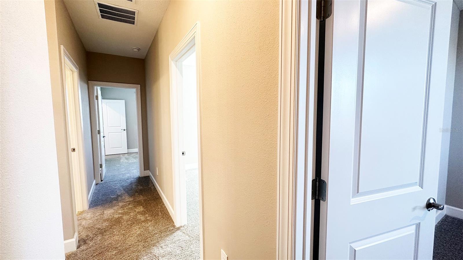 Image 34 of 53 For 3806 Savanna Palms Court