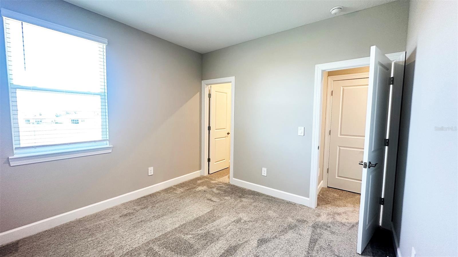 Image 36 of 53 For 3806 Savanna Palms Court