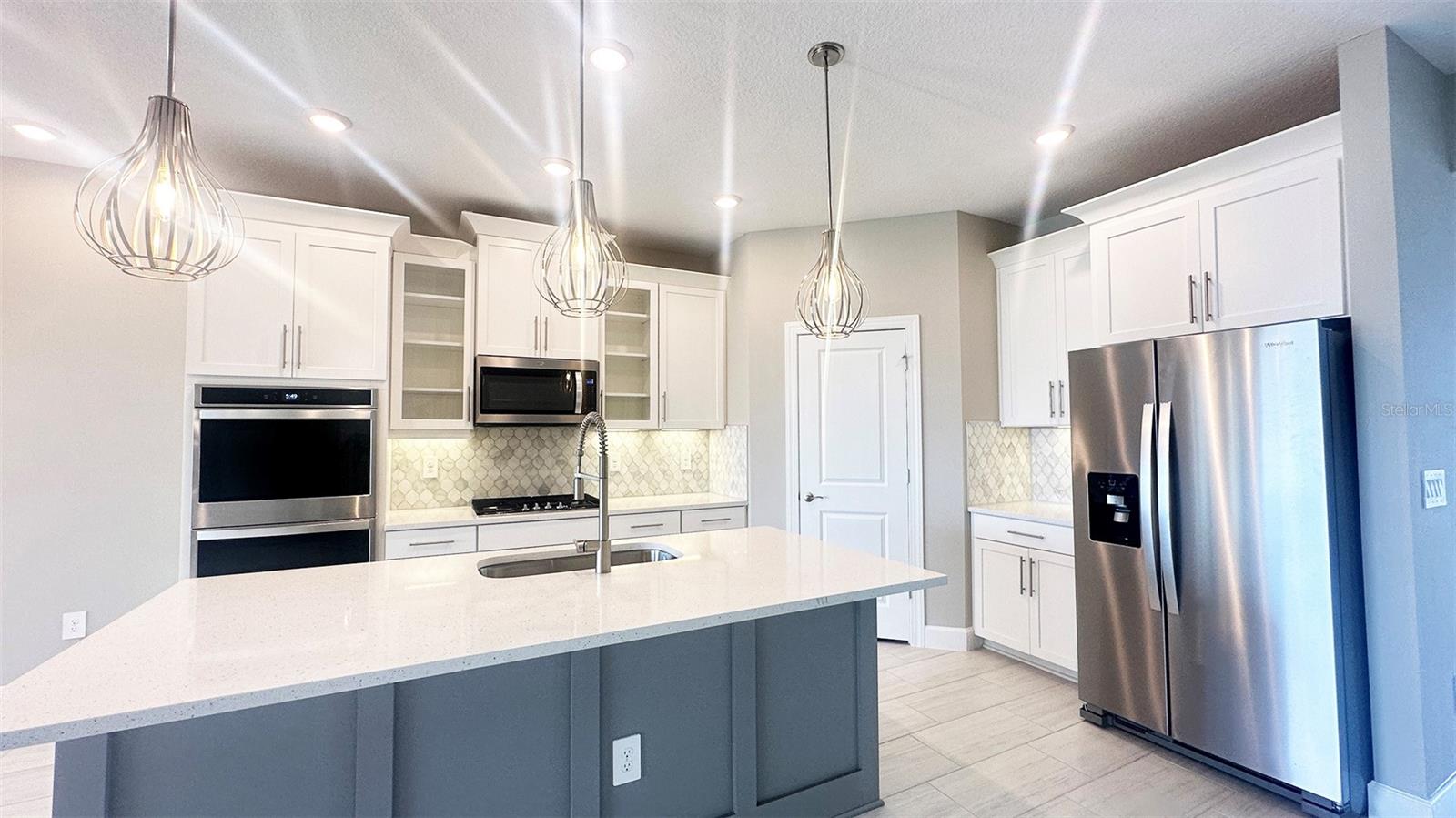 Image 7 of 53 For 3806 Savanna Palms Court