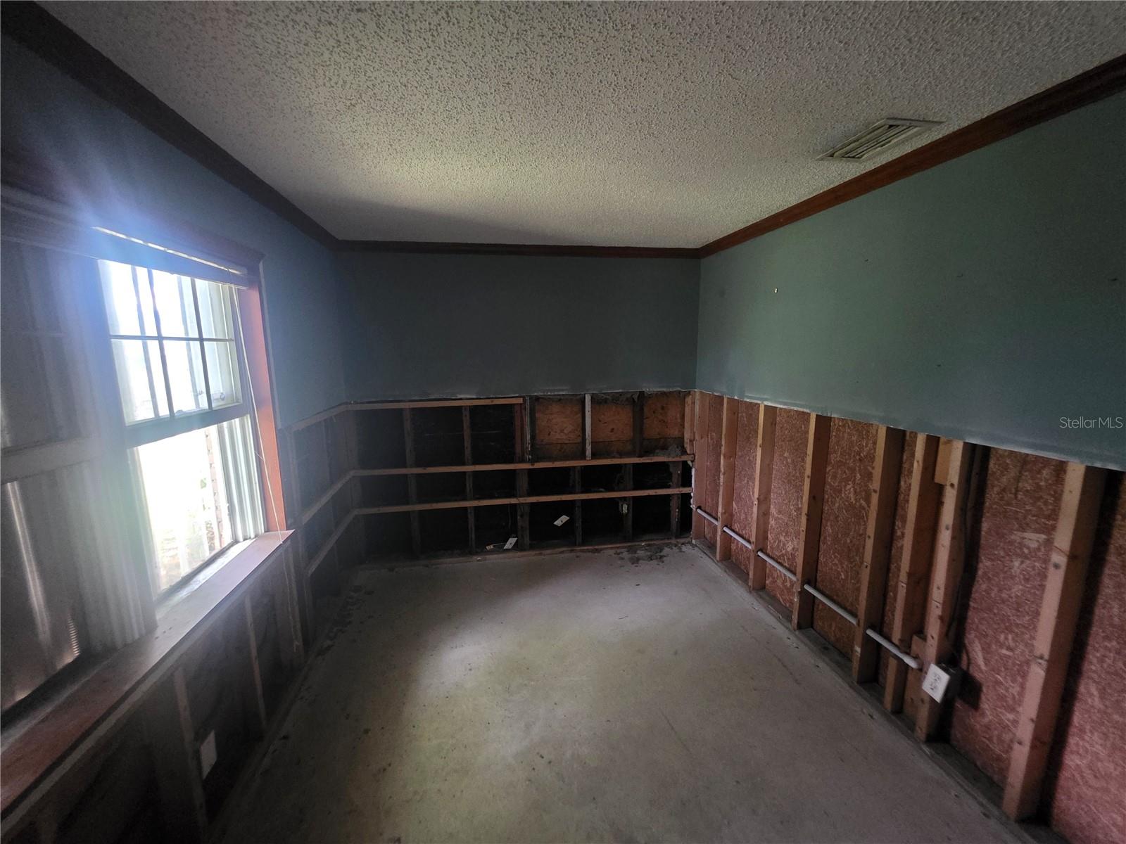 Image 13 of 14 For 1016 Greer Drive