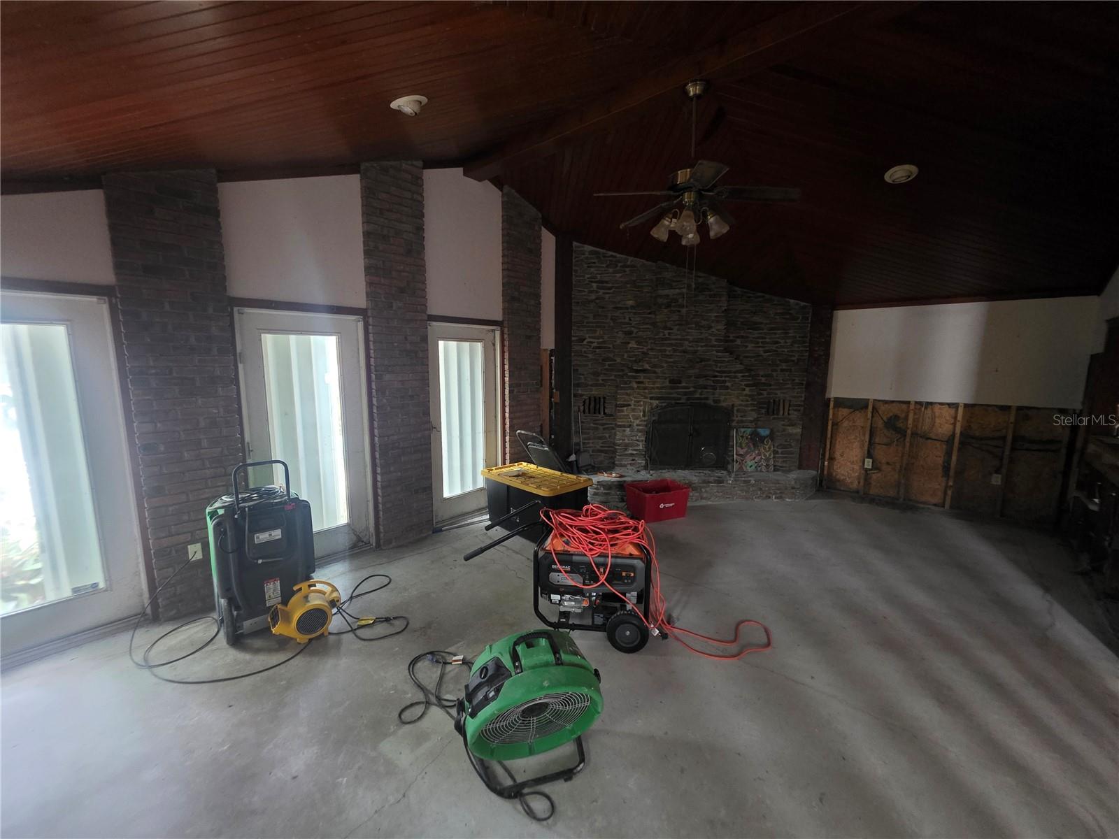 Image 8 of 14 For 1016 Greer Drive