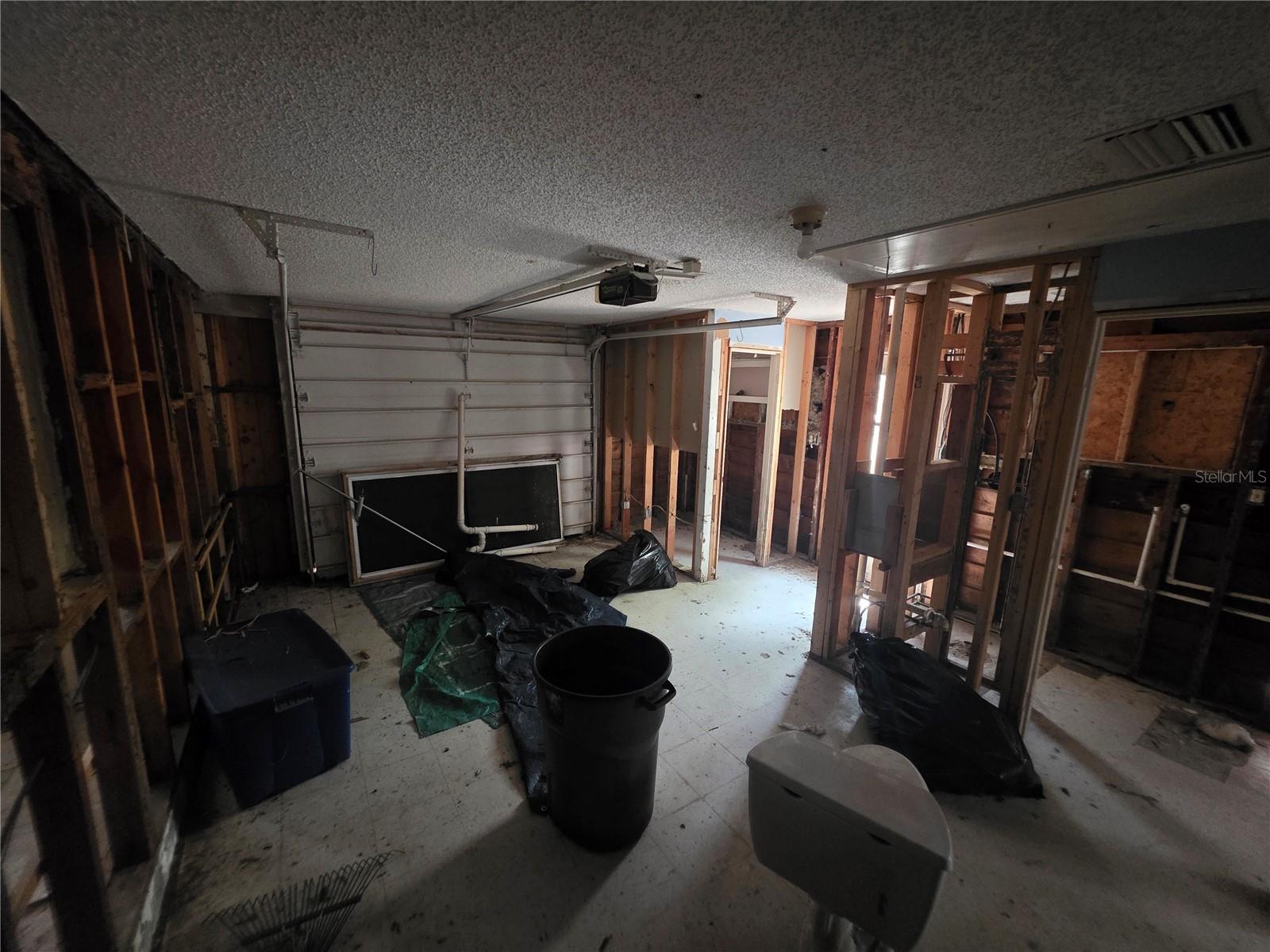 Image 9 of 14 For 1016 Greer Drive