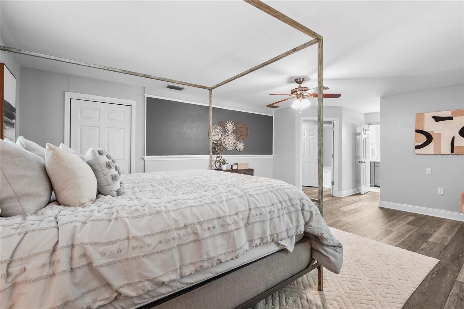 Image 33 of 84 For 25640 State Road 70 E