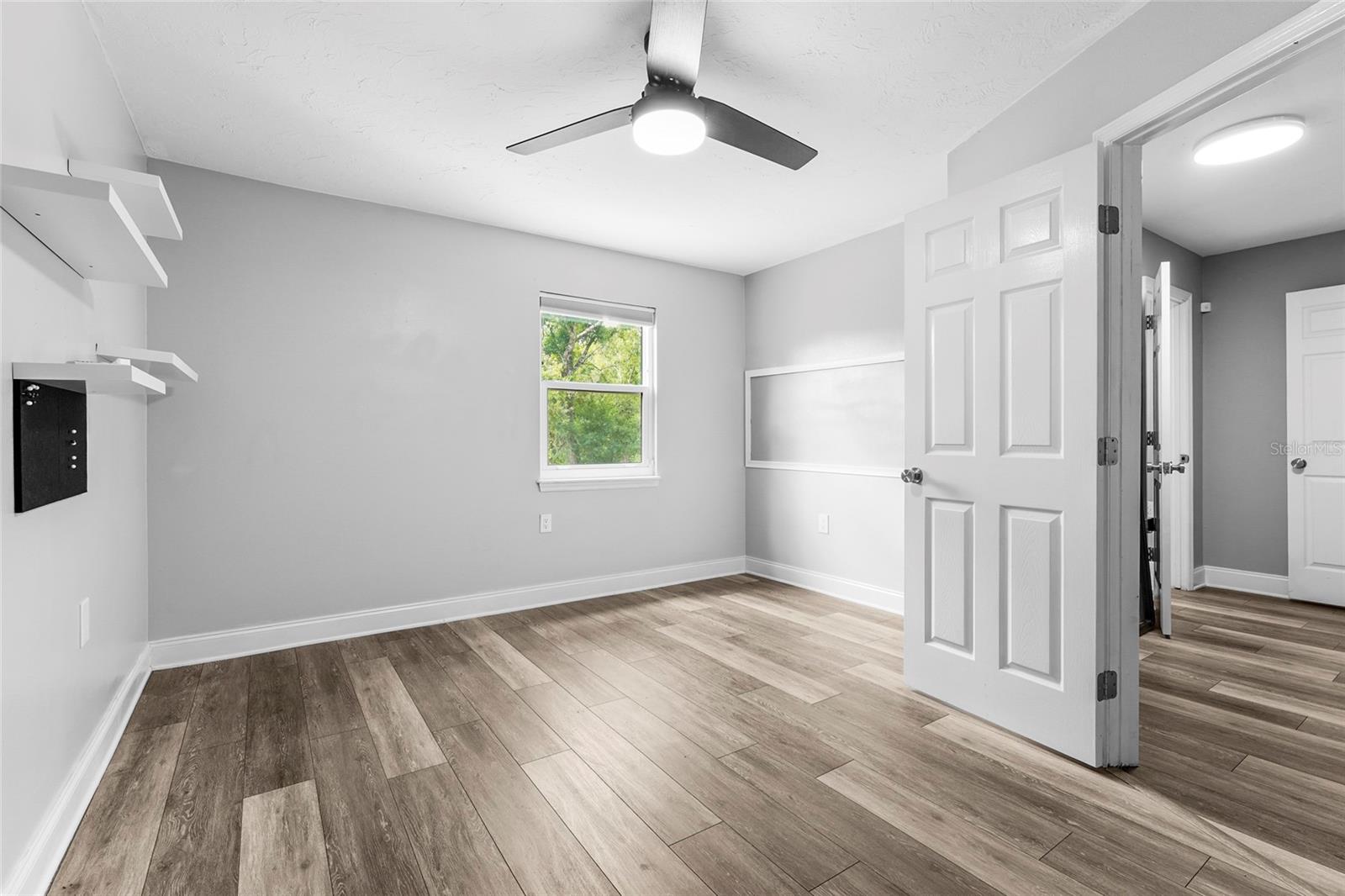 Image 36 of 84 For 25640 State Road 70 E