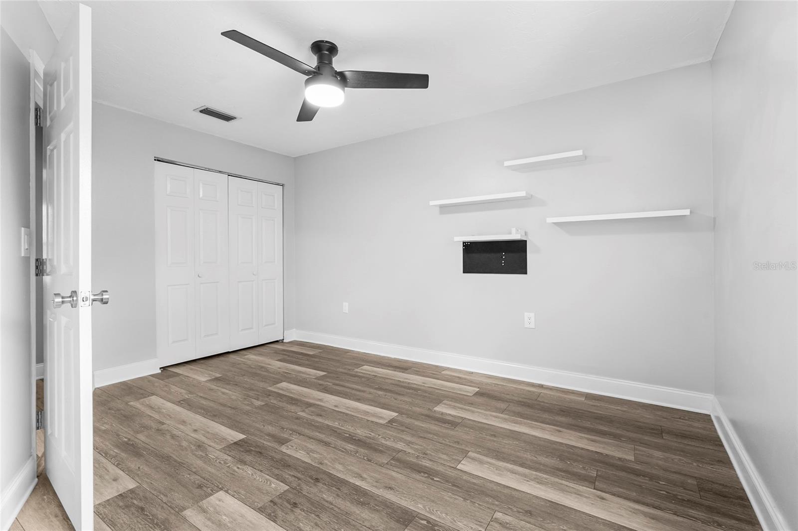 Image 37 of 84 For 25640 State Road 70 E