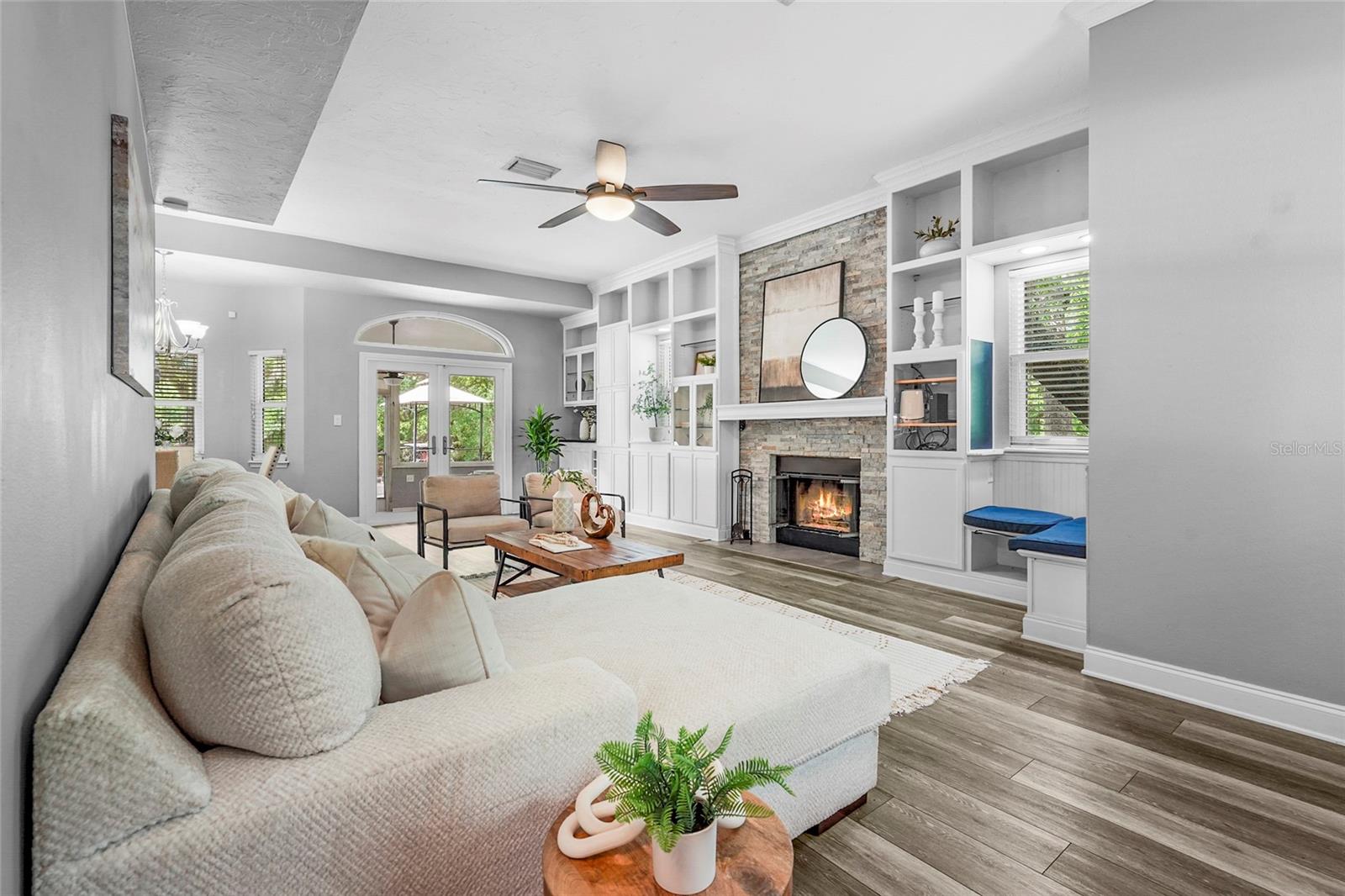 Image 5 of 84 For 25640 State Road 70 E