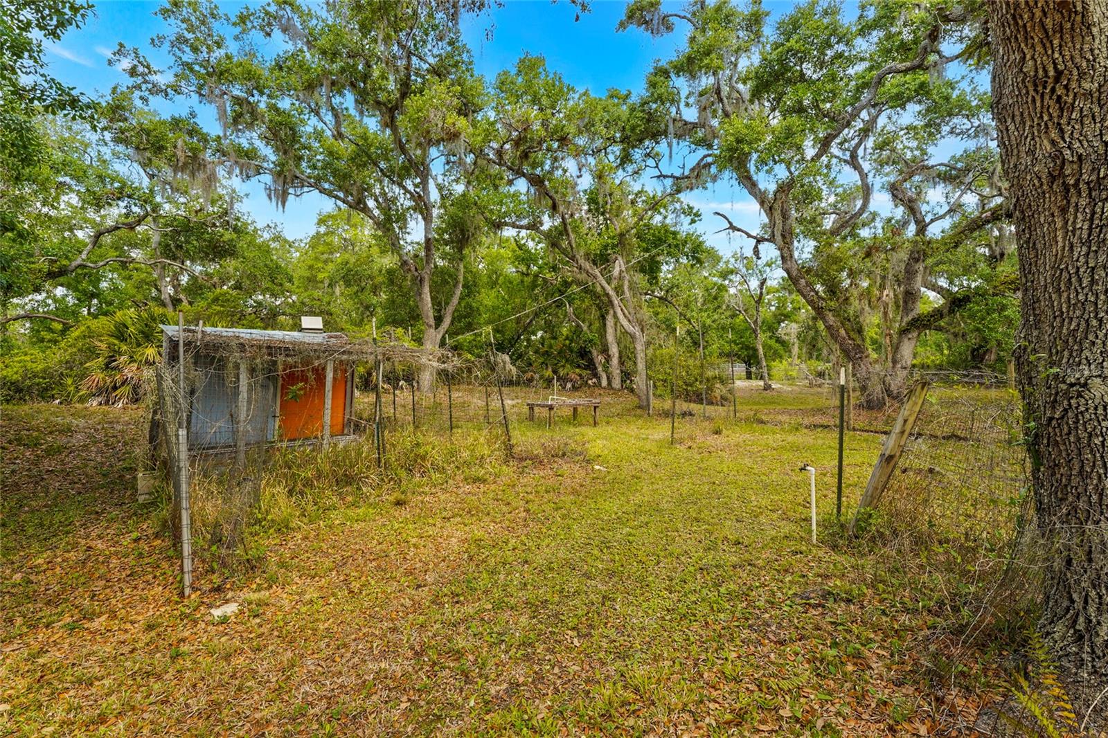 Image 58 of 84 For 25640 State Road 70 E