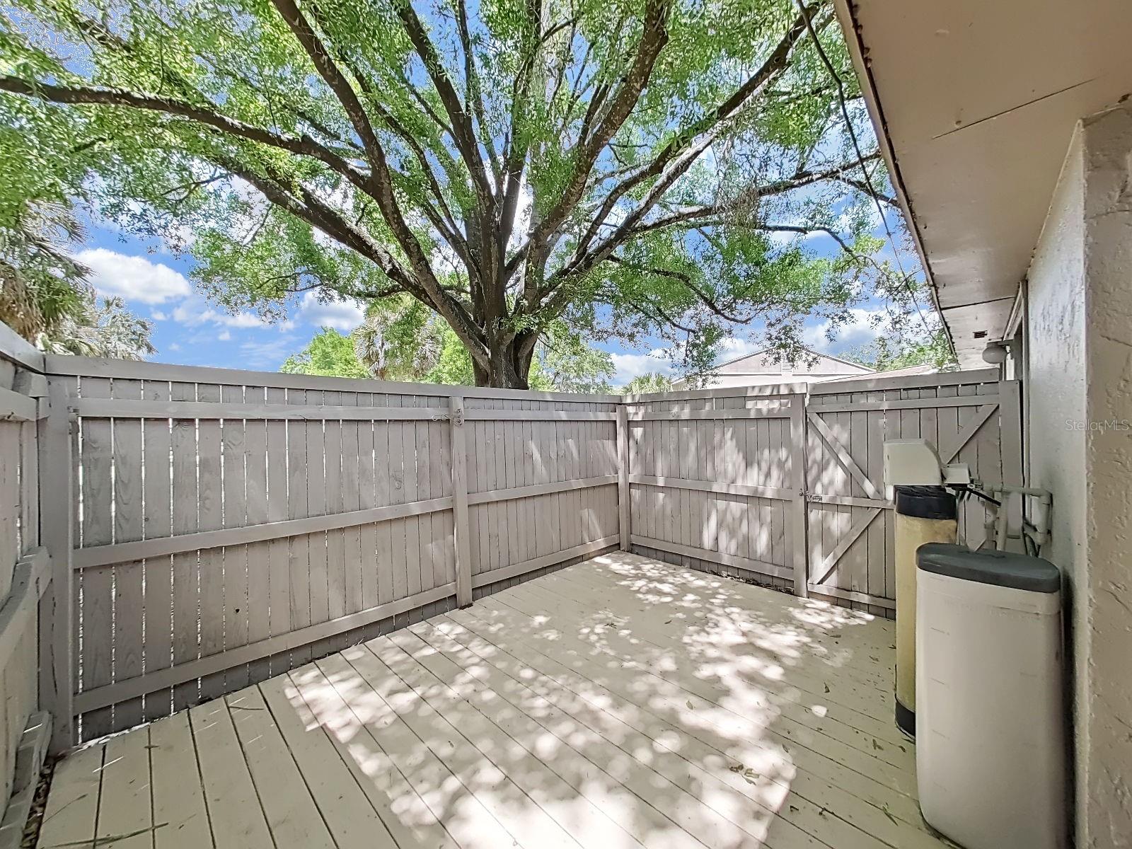 Image 29 of 32 For 8608 Cattail Drive 4