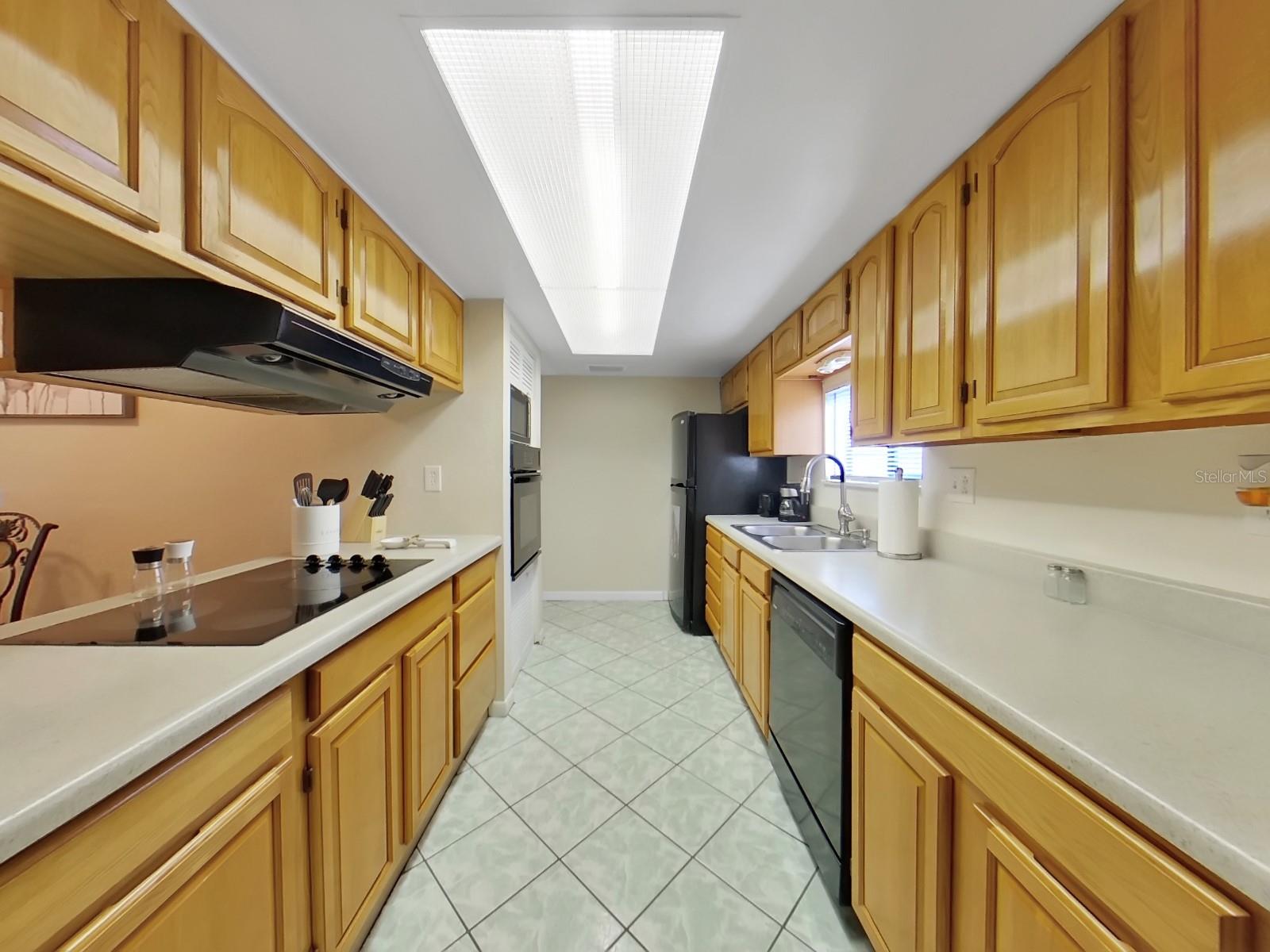 Image 7 of 32 For 8608 Cattail Drive 4