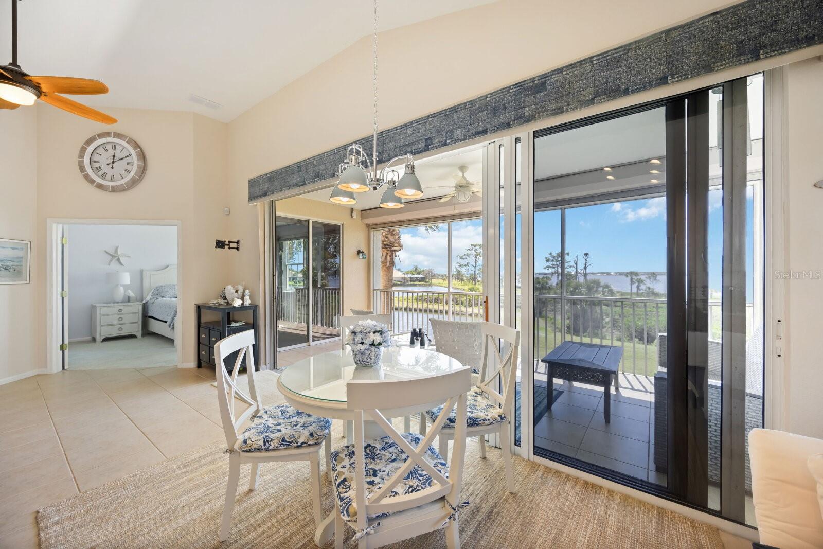 Image 12 of 50 For 4604 Club Drive B202