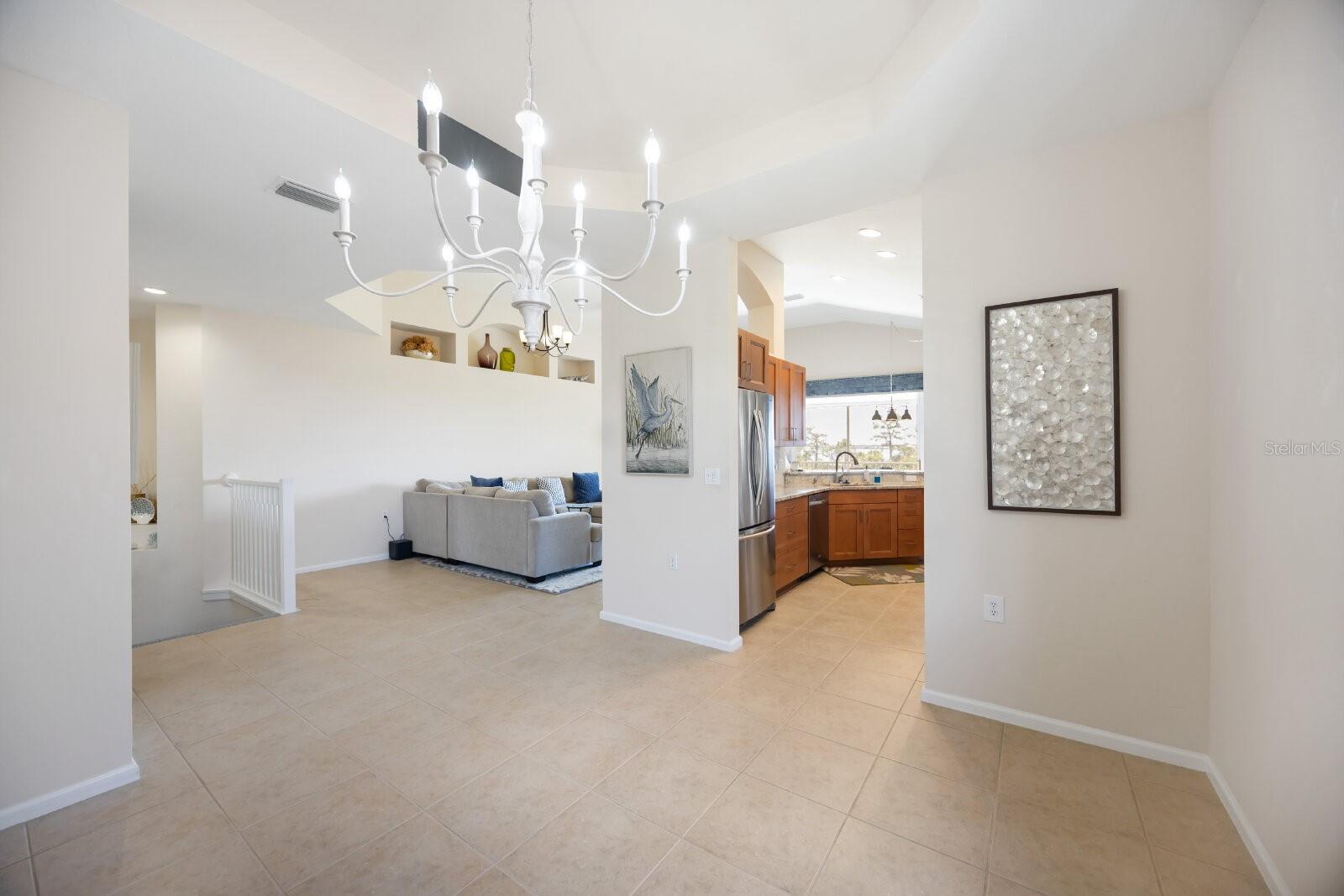 Image 17 of 50 For 4604 Club Drive B202