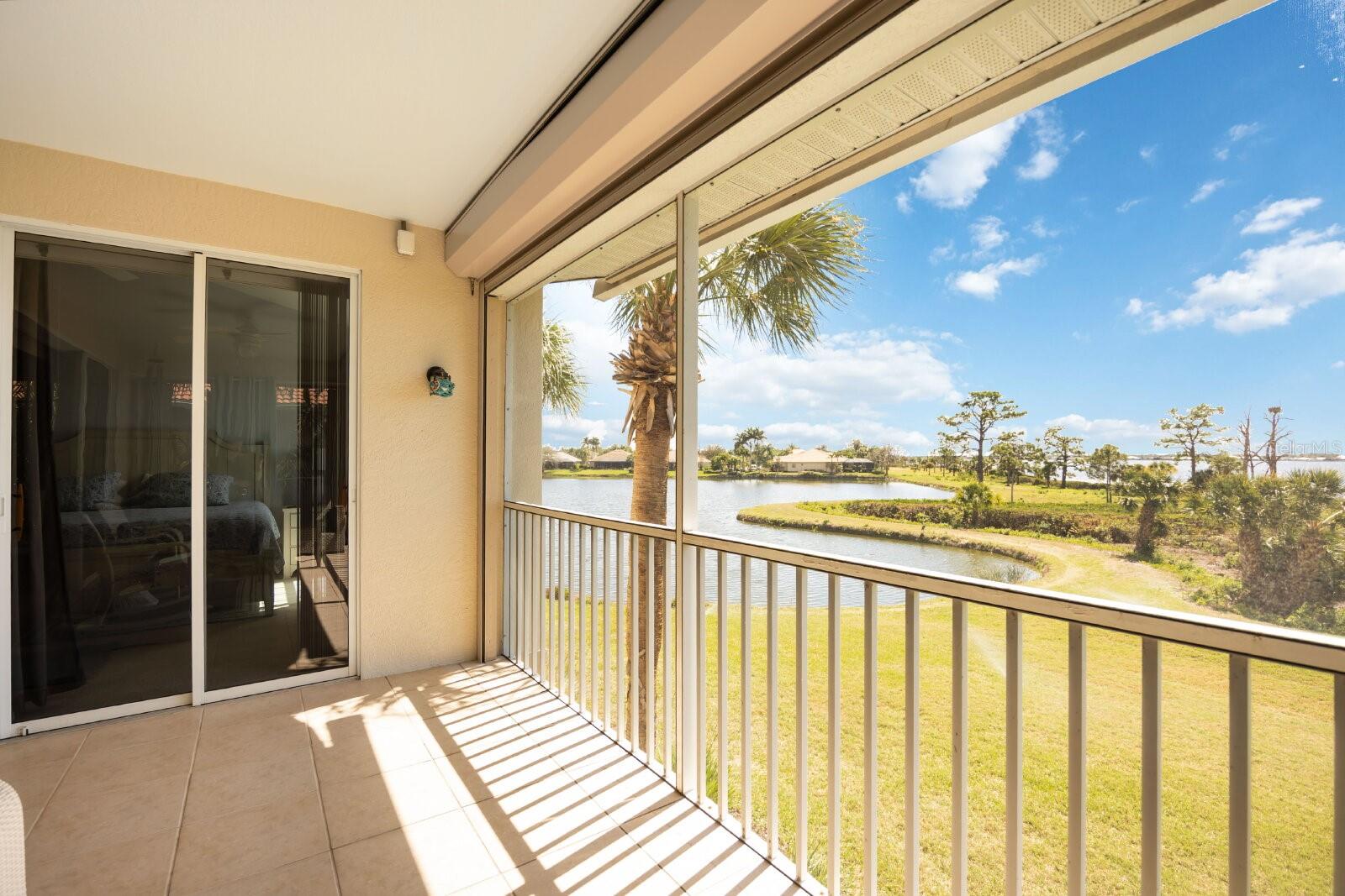 Image 36 of 50 For 4604 Club Drive B202