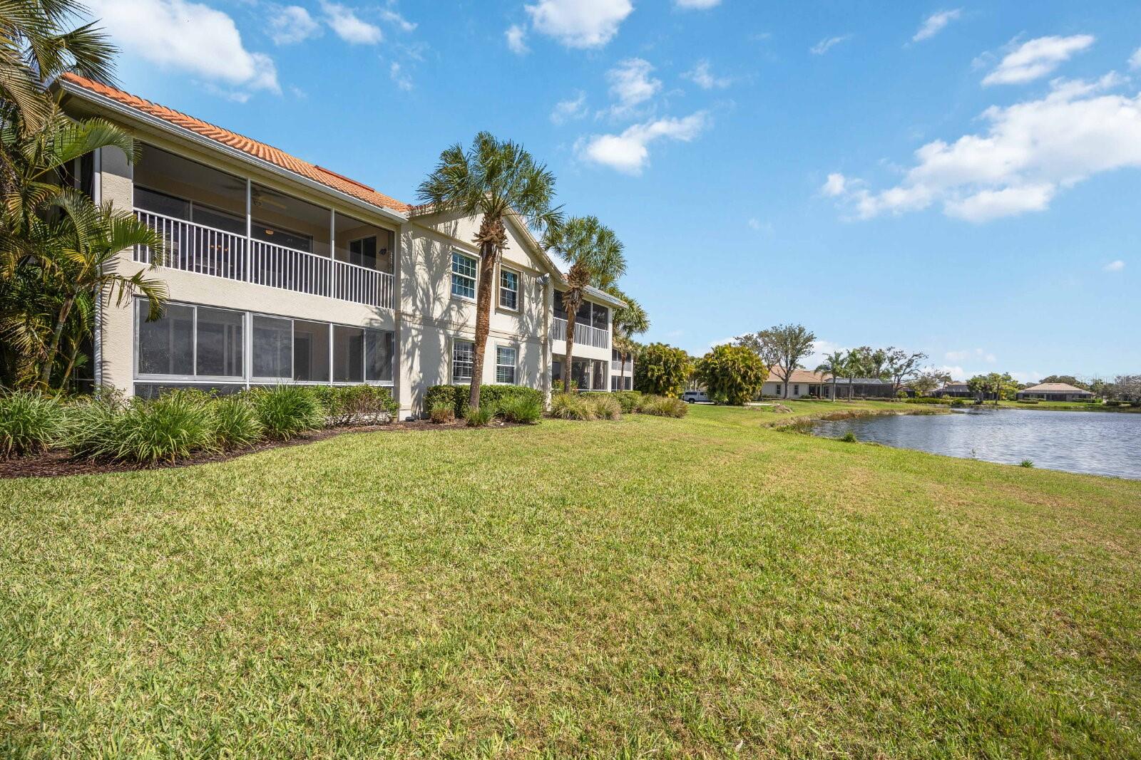 Image 39 of 50 For 4604 Club Drive B202