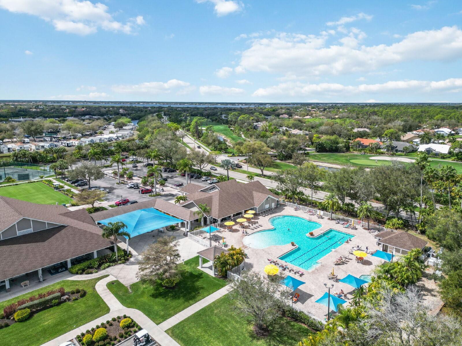 Image 47 of 50 For 4604 Club Drive B202