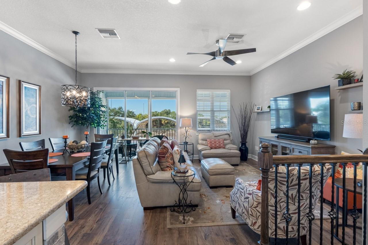 Image 14 of 60 For 6057 Moorings Drive S