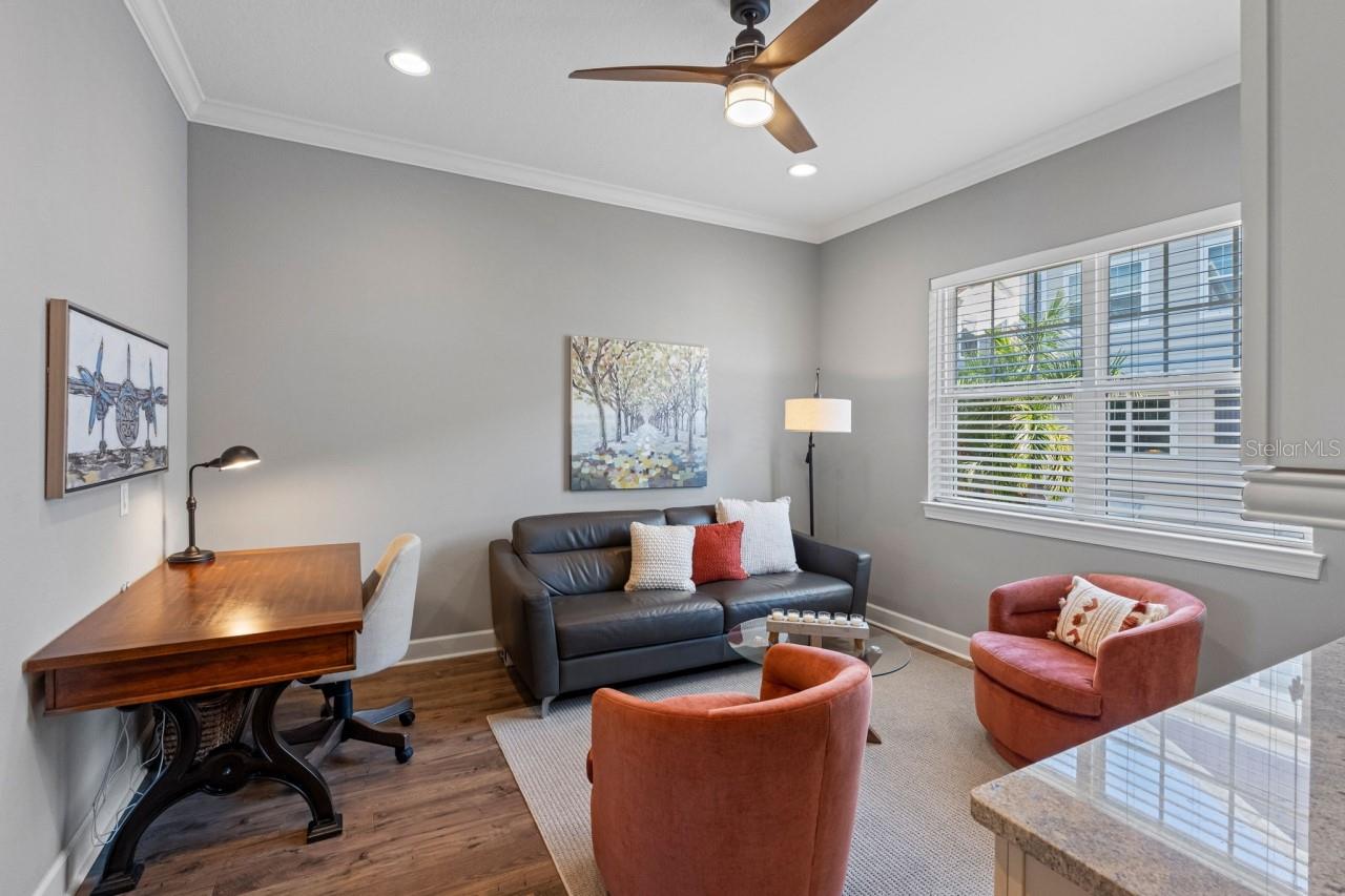 Image 21 of 60 For 6057 Moorings Drive S