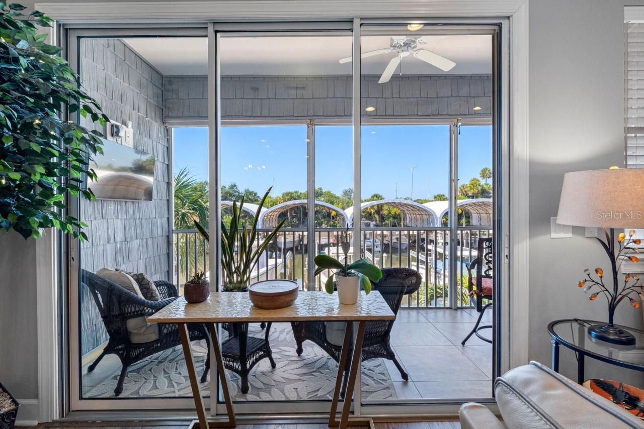 Image 23 of 60 For 6057 Moorings Drive S