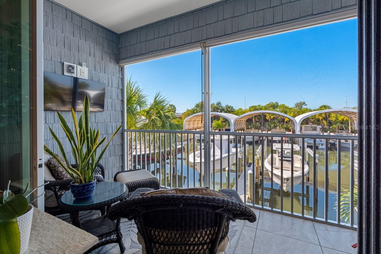 Image 26 of 60 For 6057 Moorings Drive S