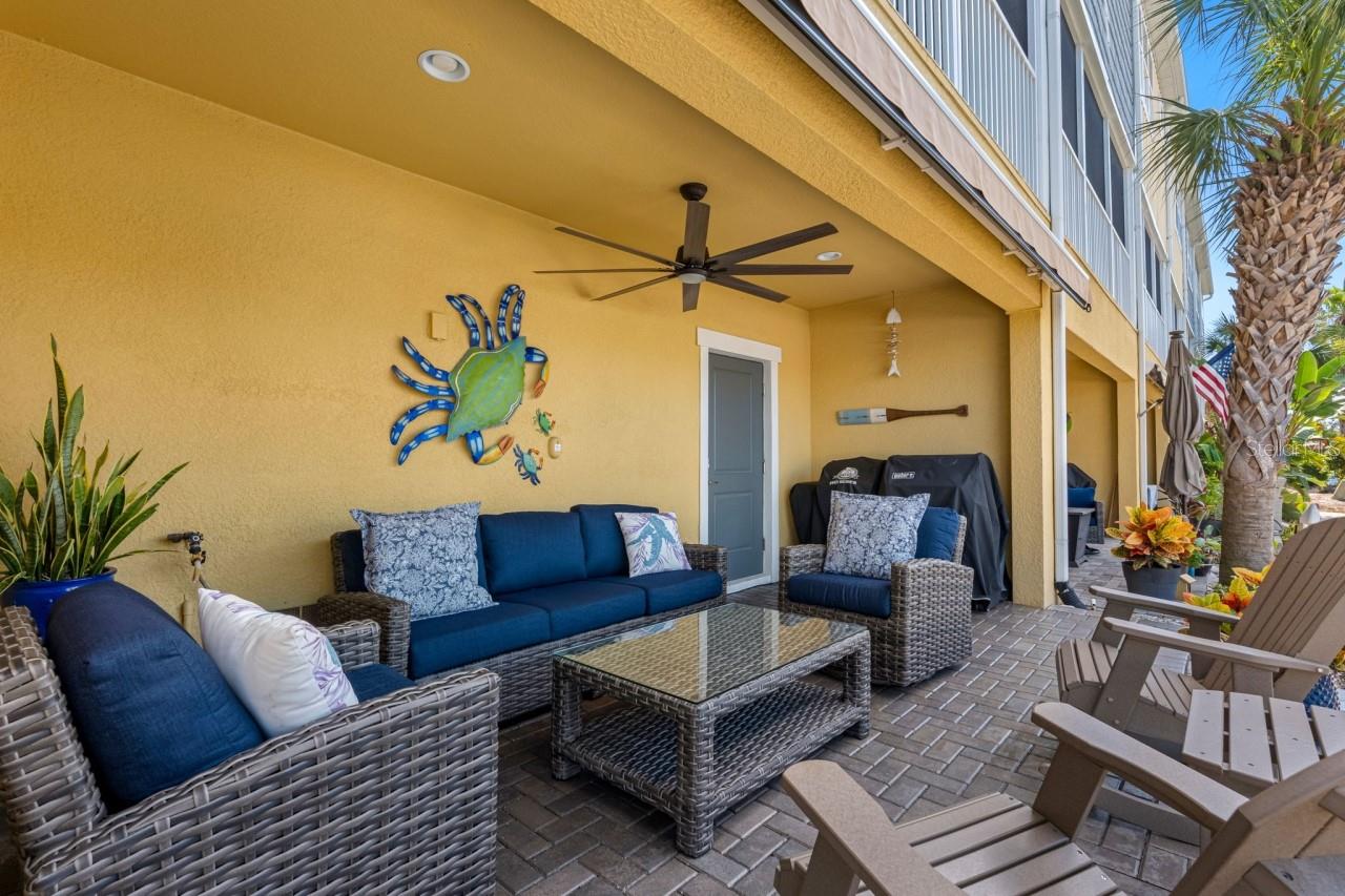 Image 44 of 60 For 6057 Moorings Drive S