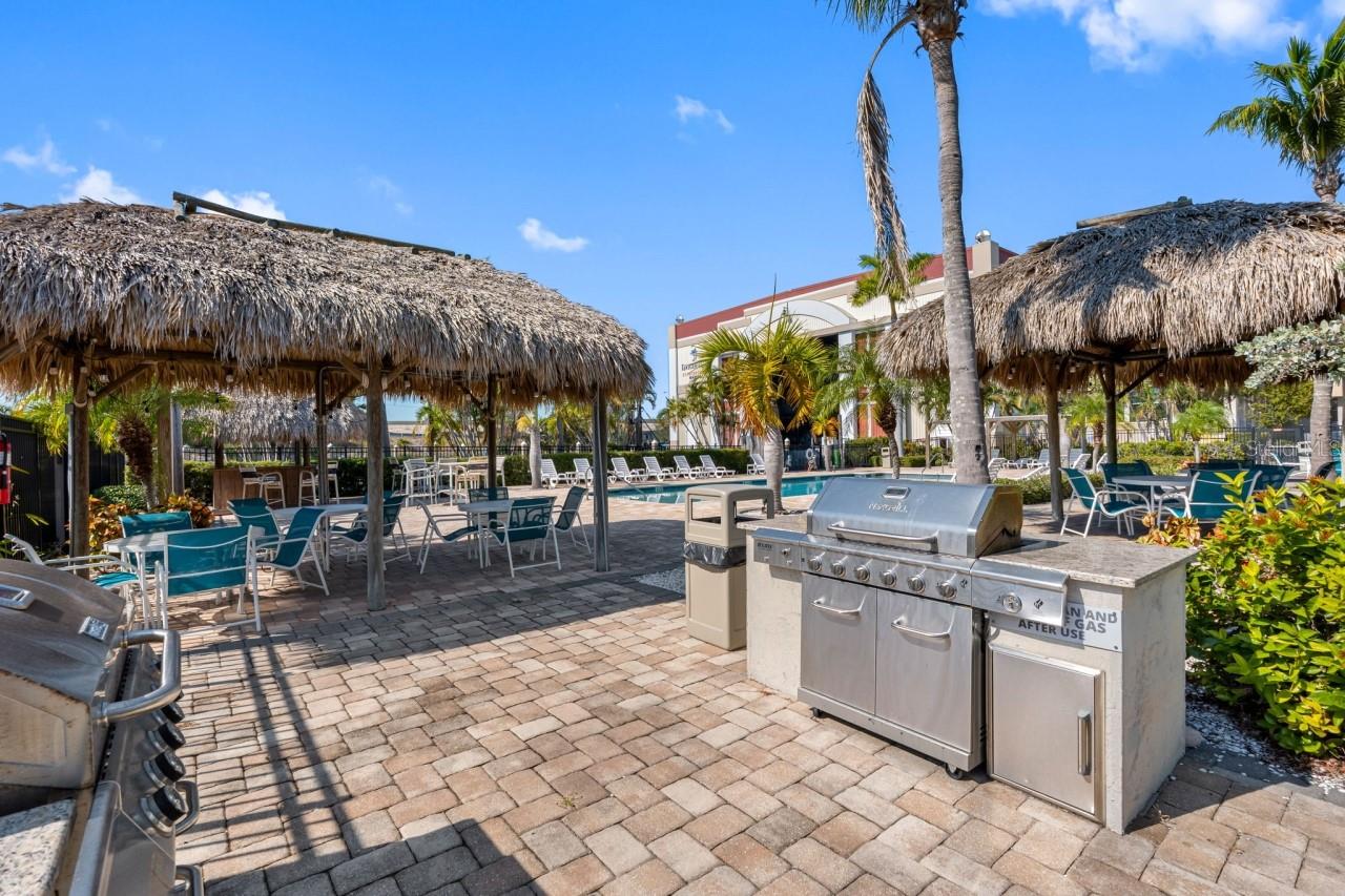 Image 53 of 60 For 6057 Moorings Drive S